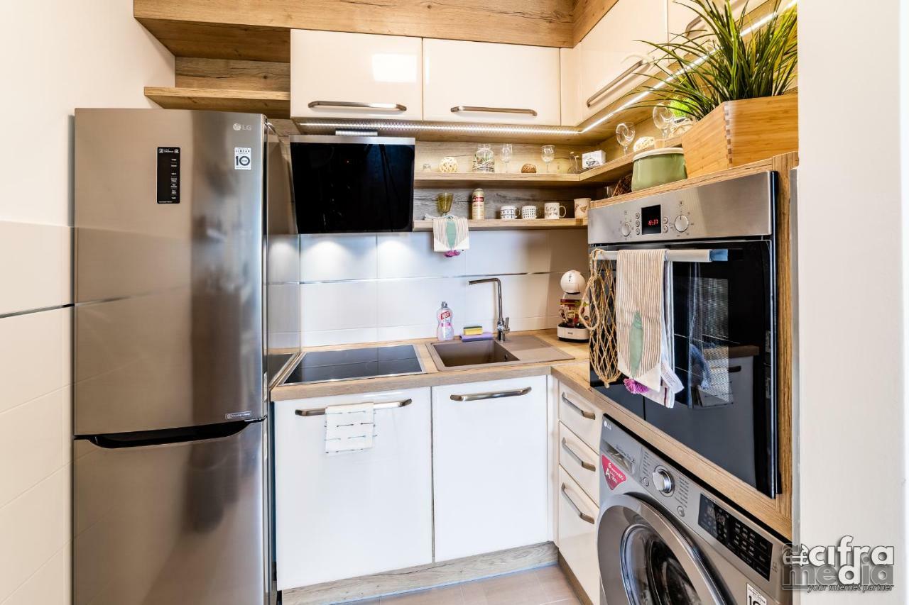 Apartmani Alexandar15 Novi Sad Ngoại thất bức ảnh