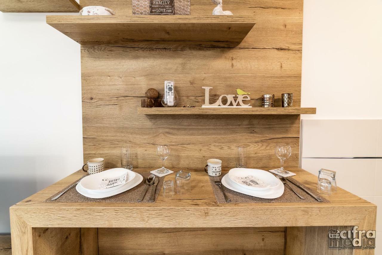 Apartmani Alexandar15 Novi Sad Ngoại thất bức ảnh