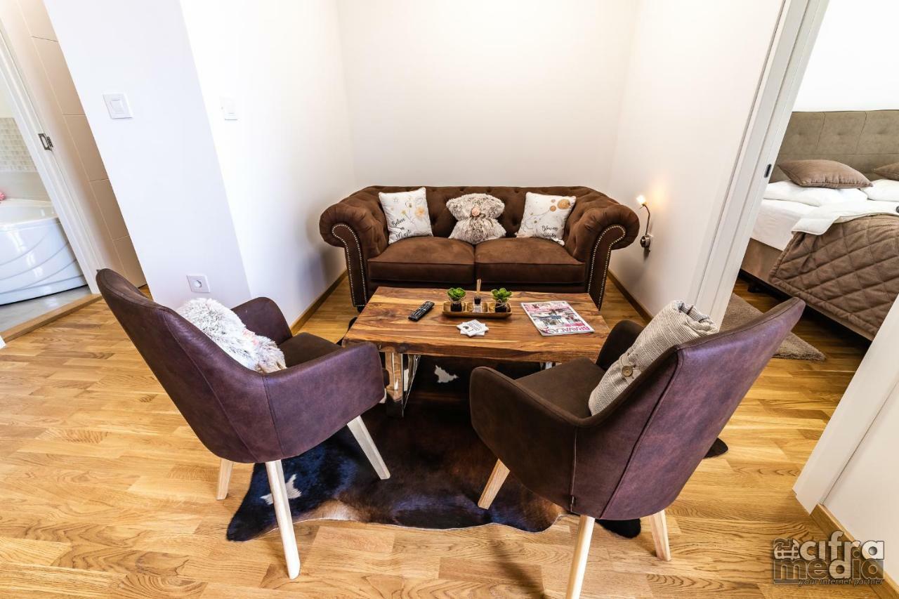 Apartmani Alexandar15 Novi Sad Ngoại thất bức ảnh